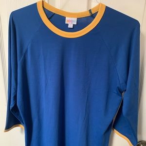 LuLaRoe Three Quarter Sleeve “Randy” Tee